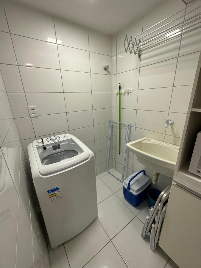02 Quartos, A 200 Metros Da De Pajucara Apartamento
