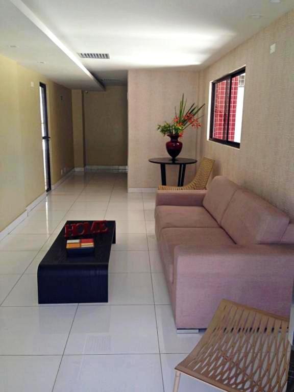 Apartamento 02 Quartos, A 200 Metros Da De Pajucara Maceió